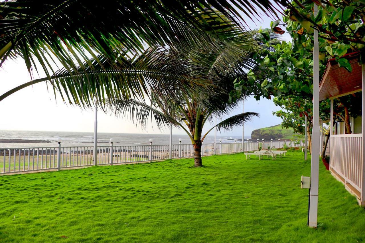 Sea View Beach Resort Shekhadi Shrivardhan Exterior photo